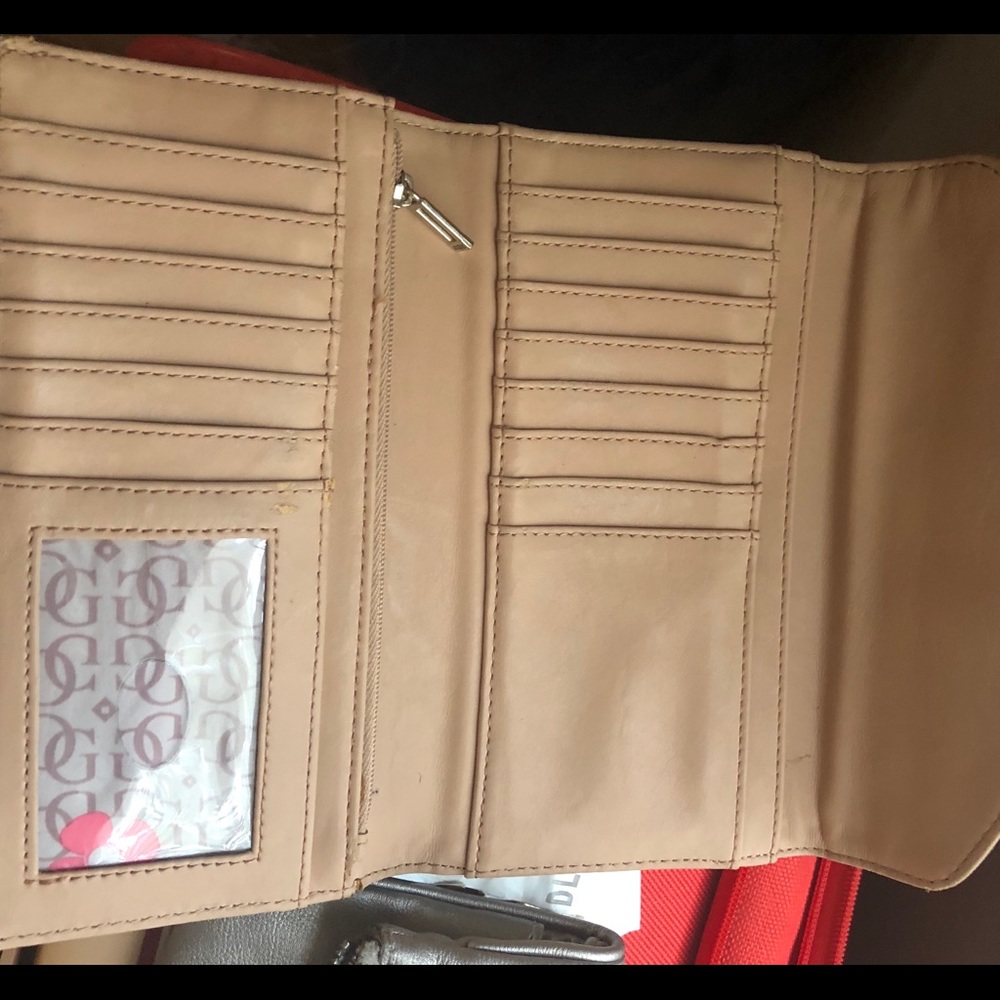 Guess Black clutch
